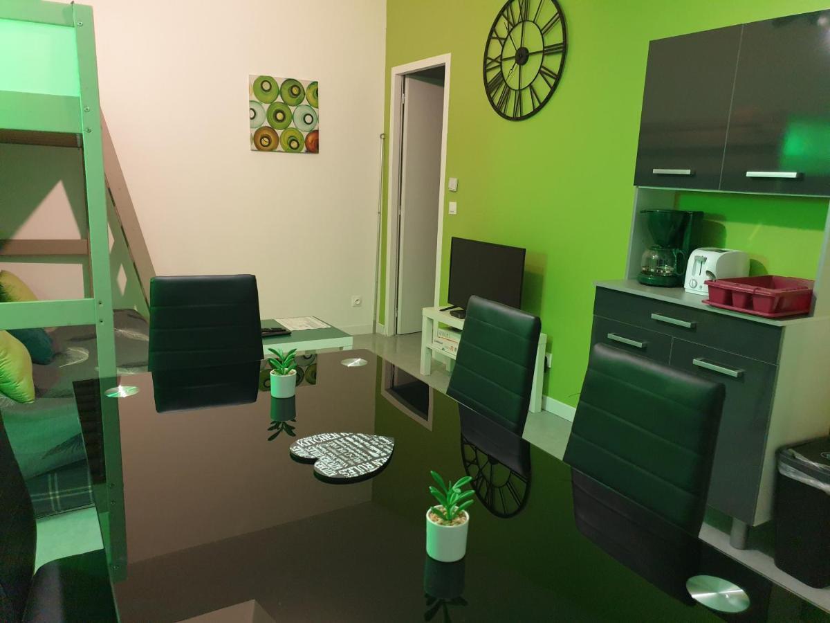 Appartement Entier Meuble A Beaumont Proche Futuroscope Et Poitiers Technopole Eksteriør bilde