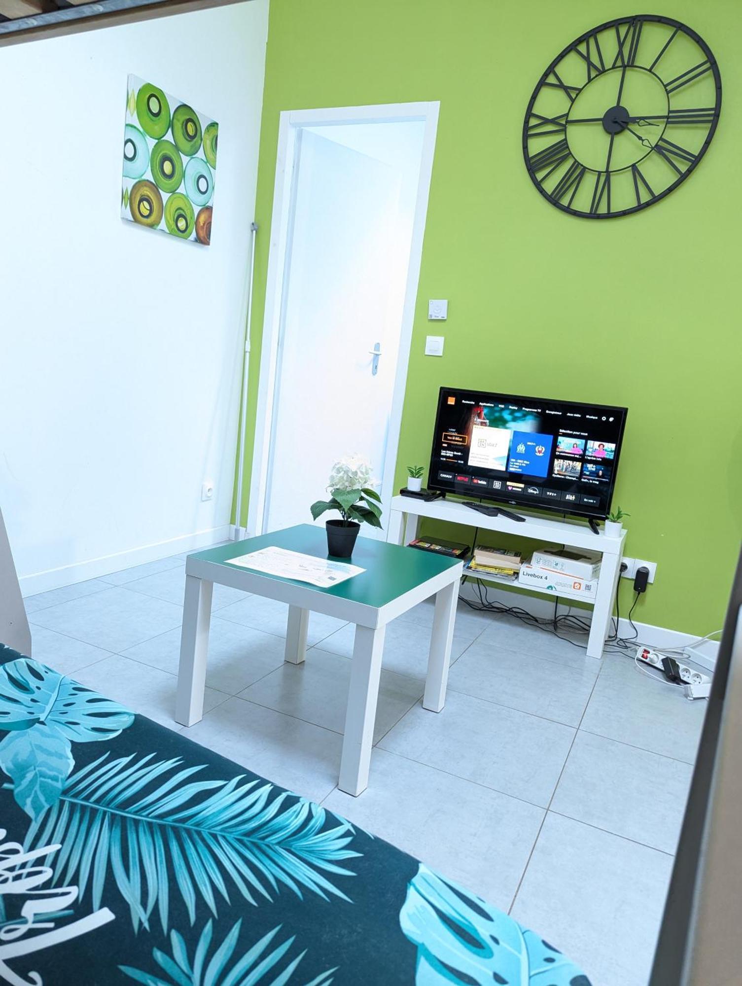 Appartement Entier Meuble A Beaumont Proche Futuroscope Et Poitiers Technopole Eksteriør bilde